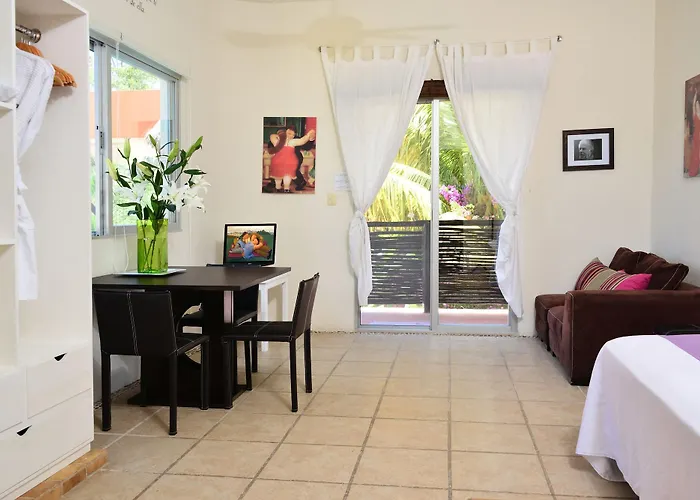 Geminis Boutique Condohotel 4*
