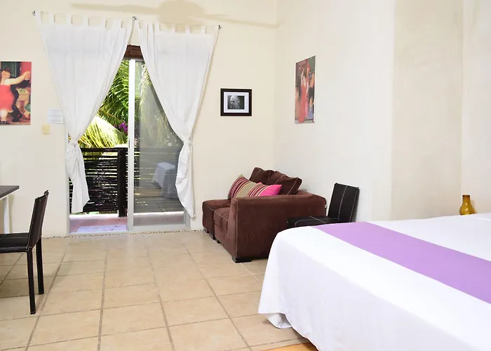 Geminis Boutique Condohotel Hotel 4*