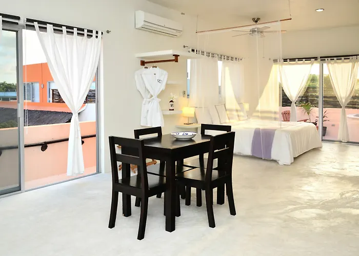 Geminis Boutique Condohotel Hotel